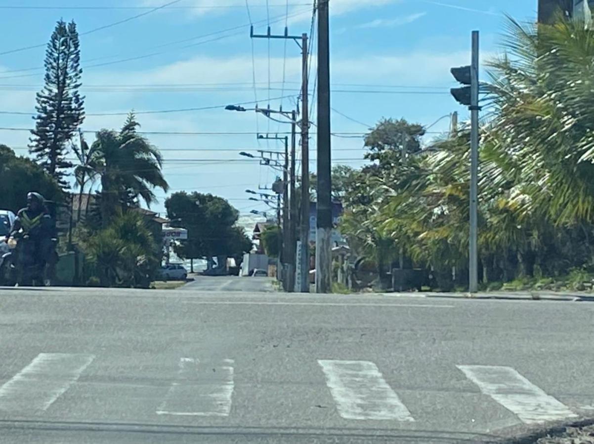 פנייה Casa De Praia Top! Beto Carrero, 500M Do Parque, Com Piscina E Sinuca, 1 Suite E 2 Quartos, 3Bwc, A 300M Da Praia, Churrasqueira E Estacionamento Privado מראה חיצוני תמונה